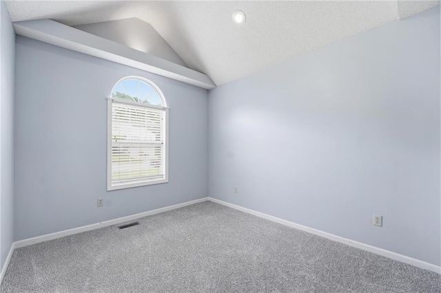 113 E Sierra Drive, Raymore, MO 64083