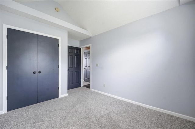 113 E Sierra Drive, Raymore, MO 64083