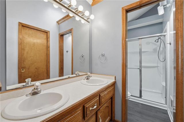 113 E Sierra Drive, Raymore, MO 64083
