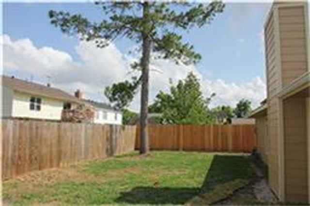 8515 Cookglass Drive, Houston, TX 77072