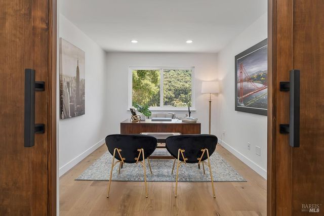 36 Capilano Dr, Novato, CA 94949