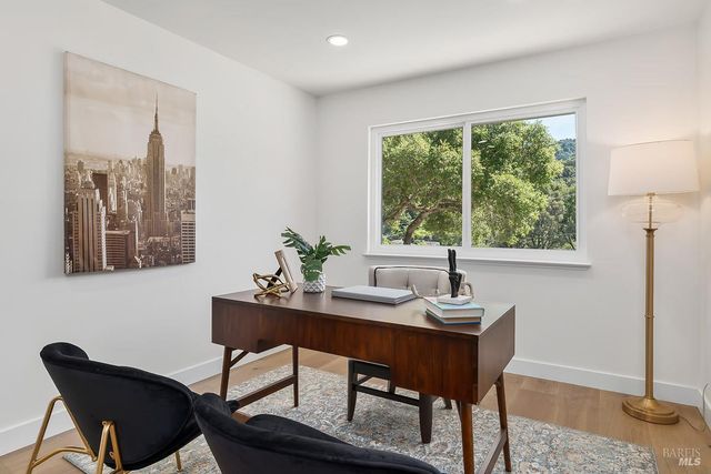 36 Capilano Dr, Novato, CA 94949