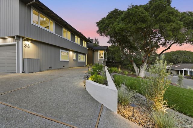 36 Capilano Dr, Novato, CA 94949