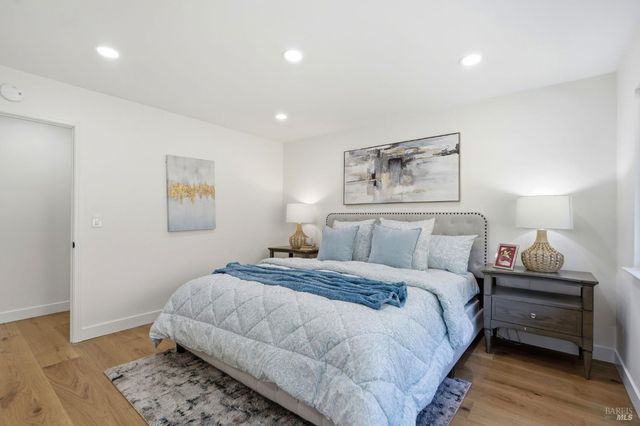 36 Capilano Dr, Novato, CA 94949