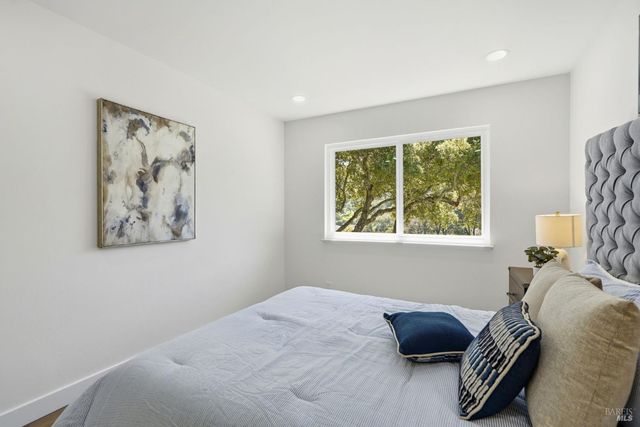 36 Capilano Dr, Novato, CA 94949