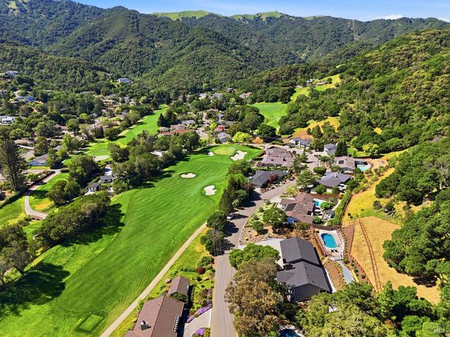 36 Capilano Dr, Novato, CA 94949