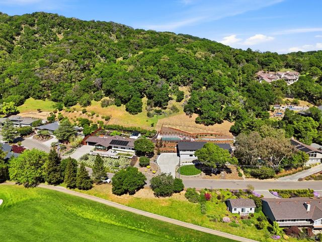 36 Capilano Dr, Novato, CA 94949