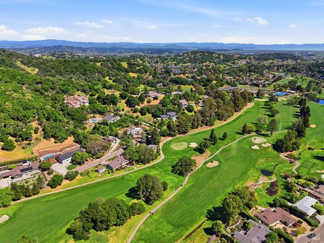 36 Capilano Dr, Novato, CA 94949