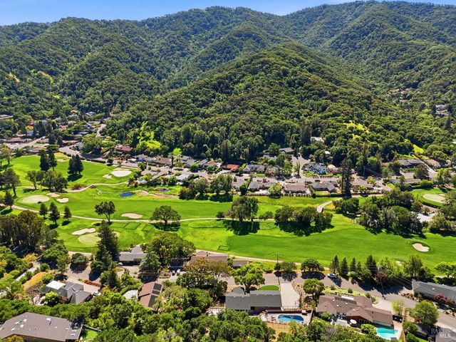 36 Capilano Dr, Novato, CA 94949