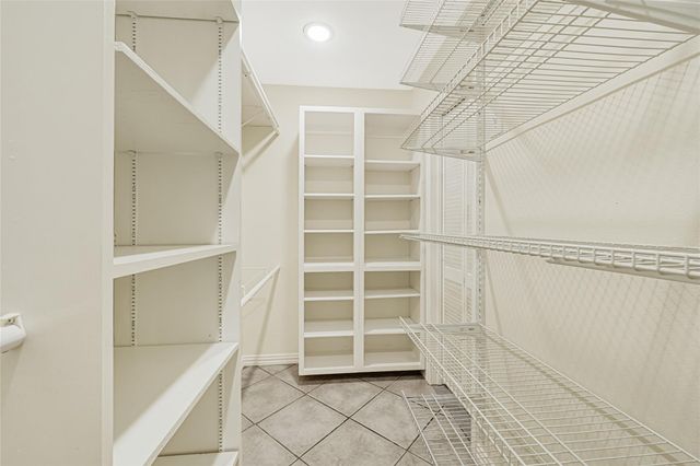 4806 Hickorygate, Spring, TX 77373