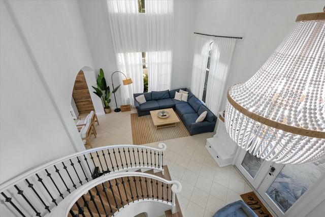 1386 Beacon Circle, Wellington, FL 33414