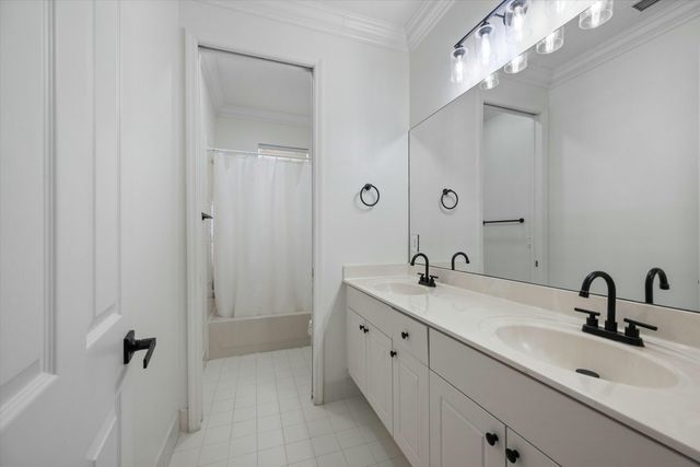 1386 Beacon Circle, Wellington, FL 33414