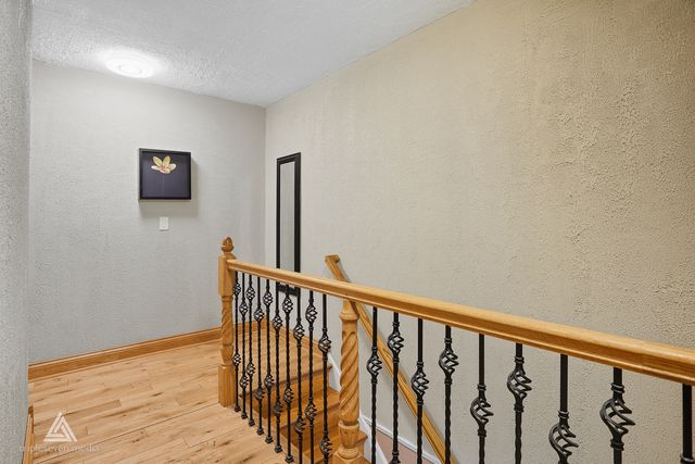 243 Washington Square, Wood Dale, IL 60191