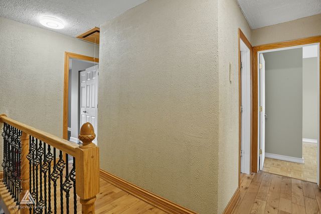 243 Washington Square, Wood Dale, IL 60191