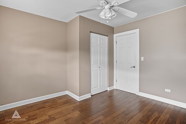 243 Washington Square, Wood Dale, IL 60191