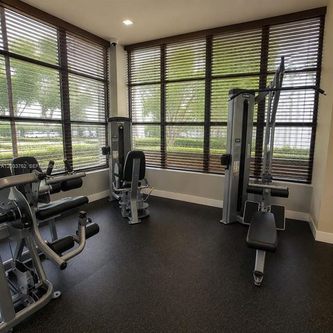 800 Parkview Drive 512, Hallandale Beach, FL 33009