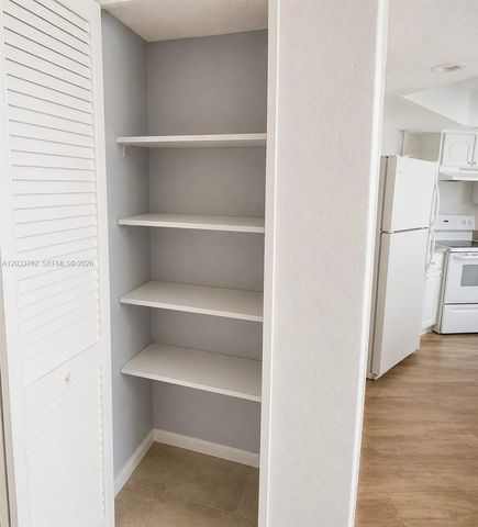 800 Parkview Drive 512, Hallandale Beach, FL 33009