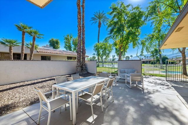 49 Columbia Drive, Rancho Mirage, CA 92270