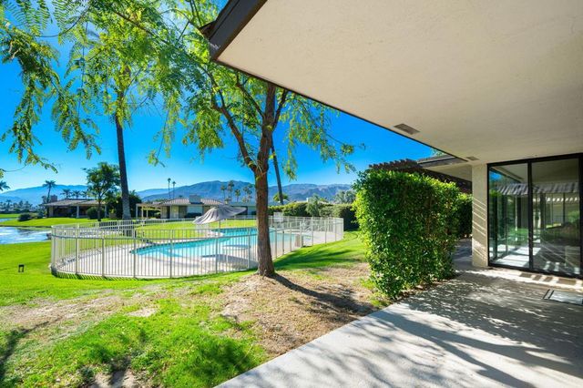 49 Columbia Drive, Rancho Mirage, CA 92270