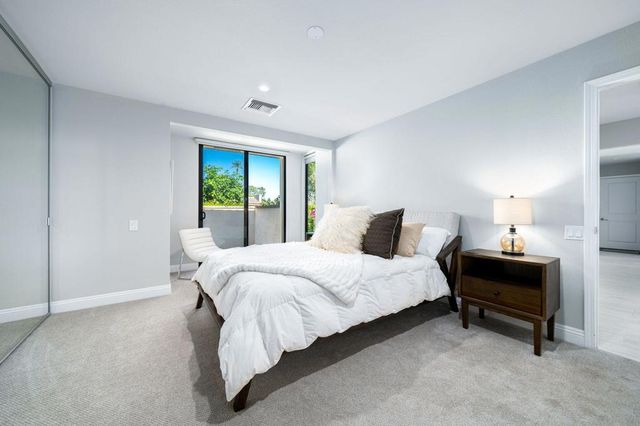 49 Columbia Drive, Rancho Mirage, CA 92270