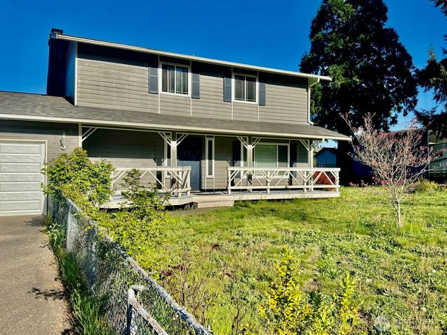 7711 40th Avenue Ct E, Tacoma, WA 98443