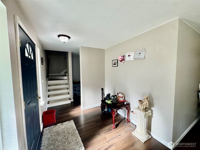 7711 40th Avenue Ct E, Tacoma, WA 98443
