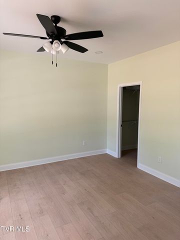 95 Sand Valley Road, Jonesborough, TN 37659