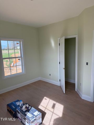 95 Sand Valley Road, Jonesborough, TN 37659