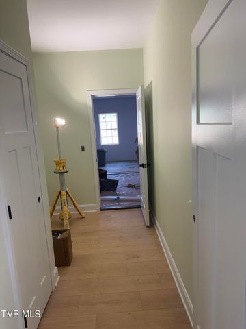 95 Sand Valley Road, Jonesborough, TN 37659