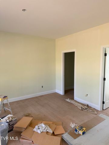 95 Sand Valley Road, Jonesborough, TN 37659