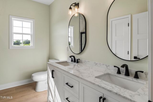 95 Sand Valley Road, Jonesborough, TN 37659