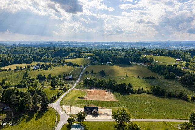 95 Sand Valley Road, Jonesborough, TN 37659
