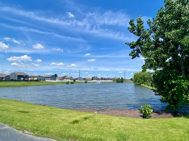 5906 Winterhaven Drive, Joliet, IL 60431