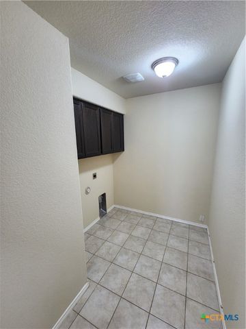 5711 Stonehaven Drive, Temple, TX 76502
