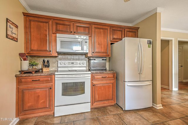 377 Carlton Road, Bristol, TN 37620
