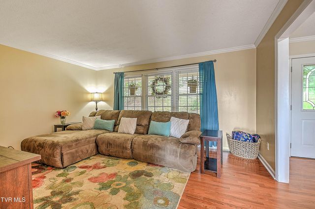 377 Carlton Road, Bristol, TN 37620