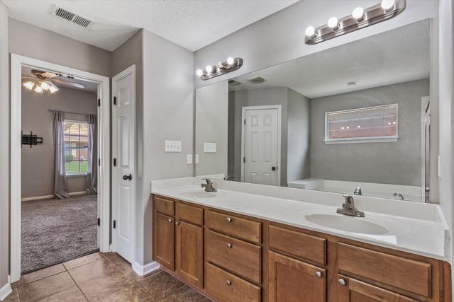 1153 CASENTINO ST, Memphis, TN 38018