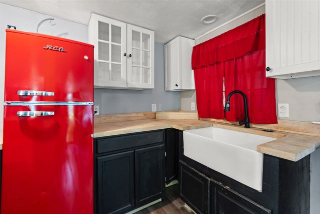 110 Private Road 180, Whitney, TX 76692