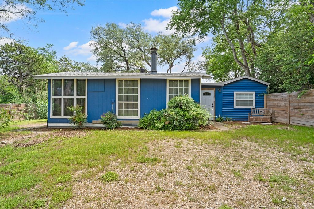 110 Private Road 180, Whitney, TX 76692