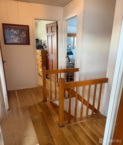 1085 Andrews Drive, Perth Amboy, NJ 08861