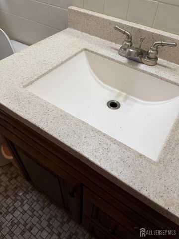1085 Andrews Drive, Perth Amboy, NJ 08861
