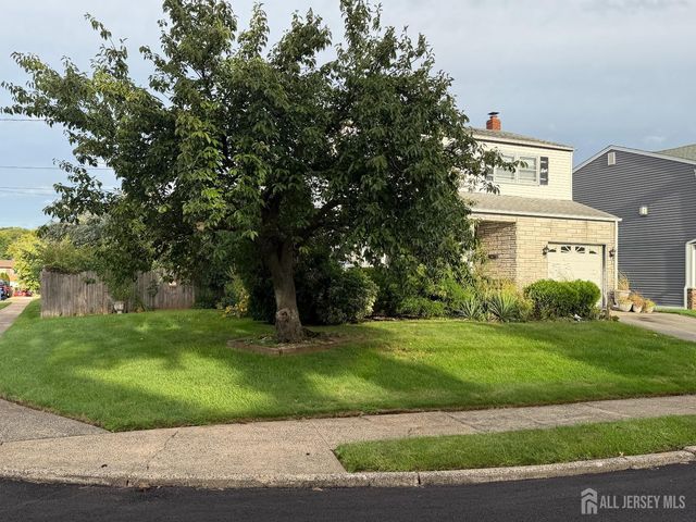 1085 Andrews Drive, Perth Amboy, NJ 08861