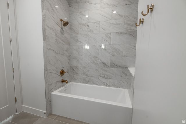 425 E FORREST PADDOCK DR, Washington, UT 84780