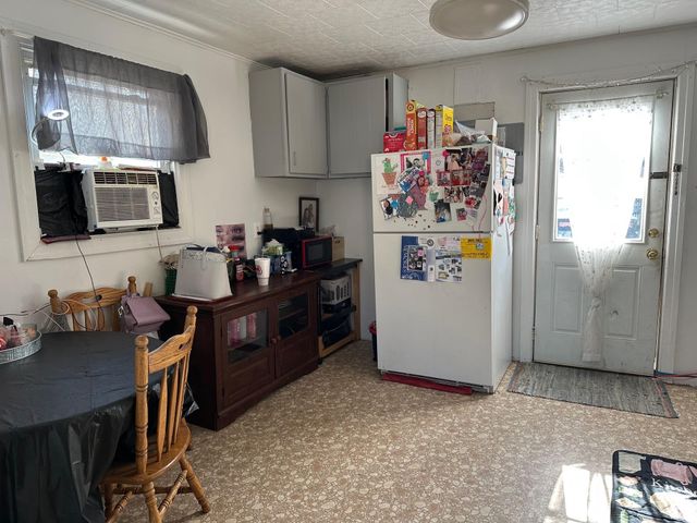 1805 E 20 th Street, Muncie, IN 47302