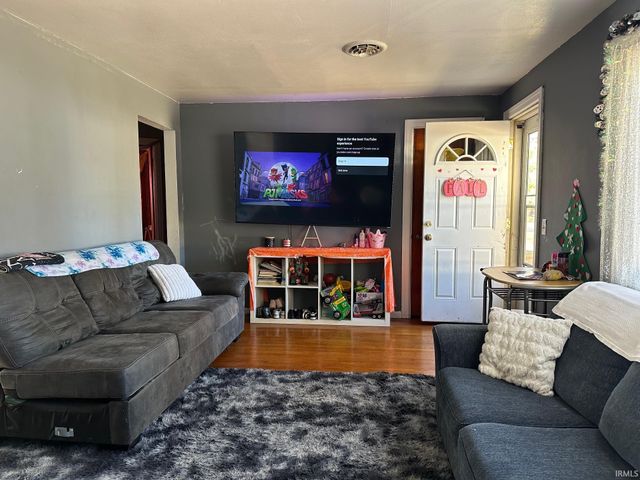 1805 E 20 th Street, Muncie, IN 47302