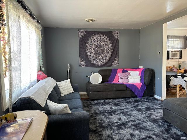 1805 E 20 th Street, Muncie, IN 47302