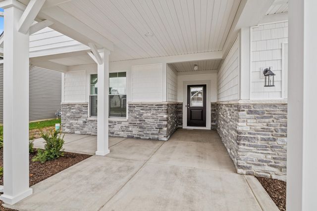 3204 Hilltop Road, Valparaiso, IN 46385