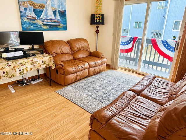 111 2nd Avenue 10A, Belmar, NJ 07719