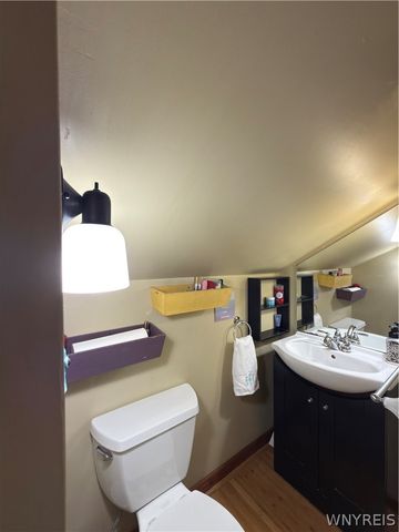 5175 Thompson Road, Clarence, NY 14031