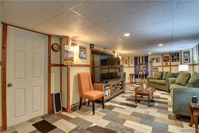 5175 Thompson Road, Clarence, NY 14031